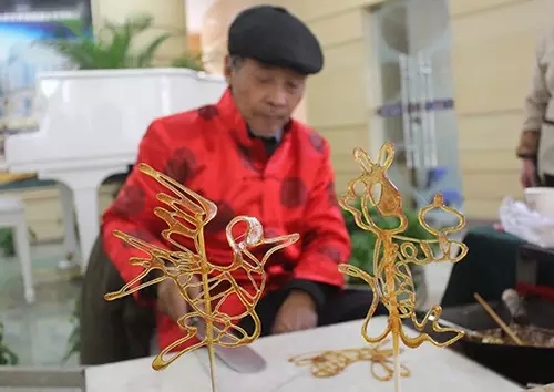 欢乐中国年 幸福东外滩 花式糖画DIY开启传统工艺新篇章